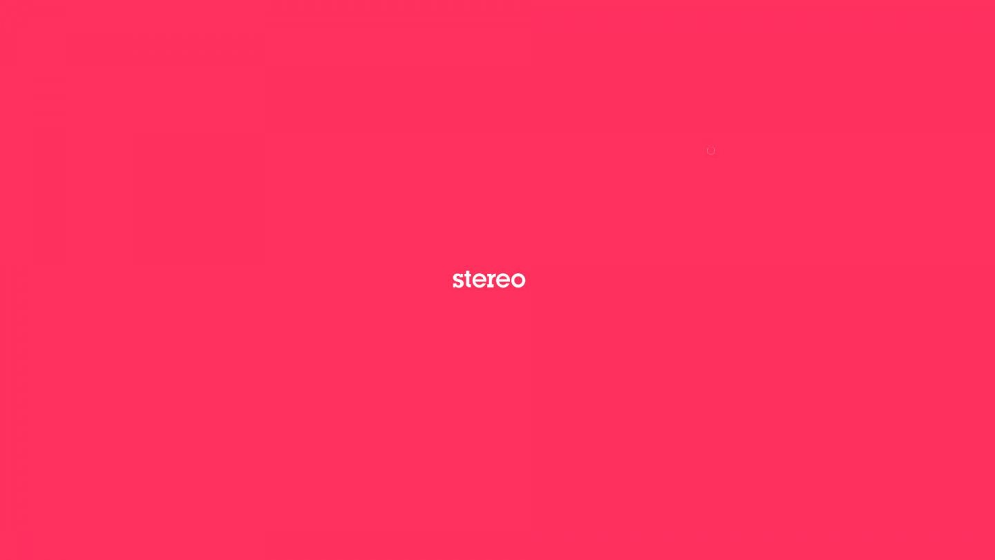 Image rose avec le logo de Stereo au centre